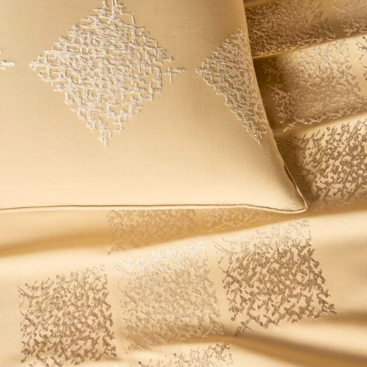 King Size Embroidery Bedsheet Embellish